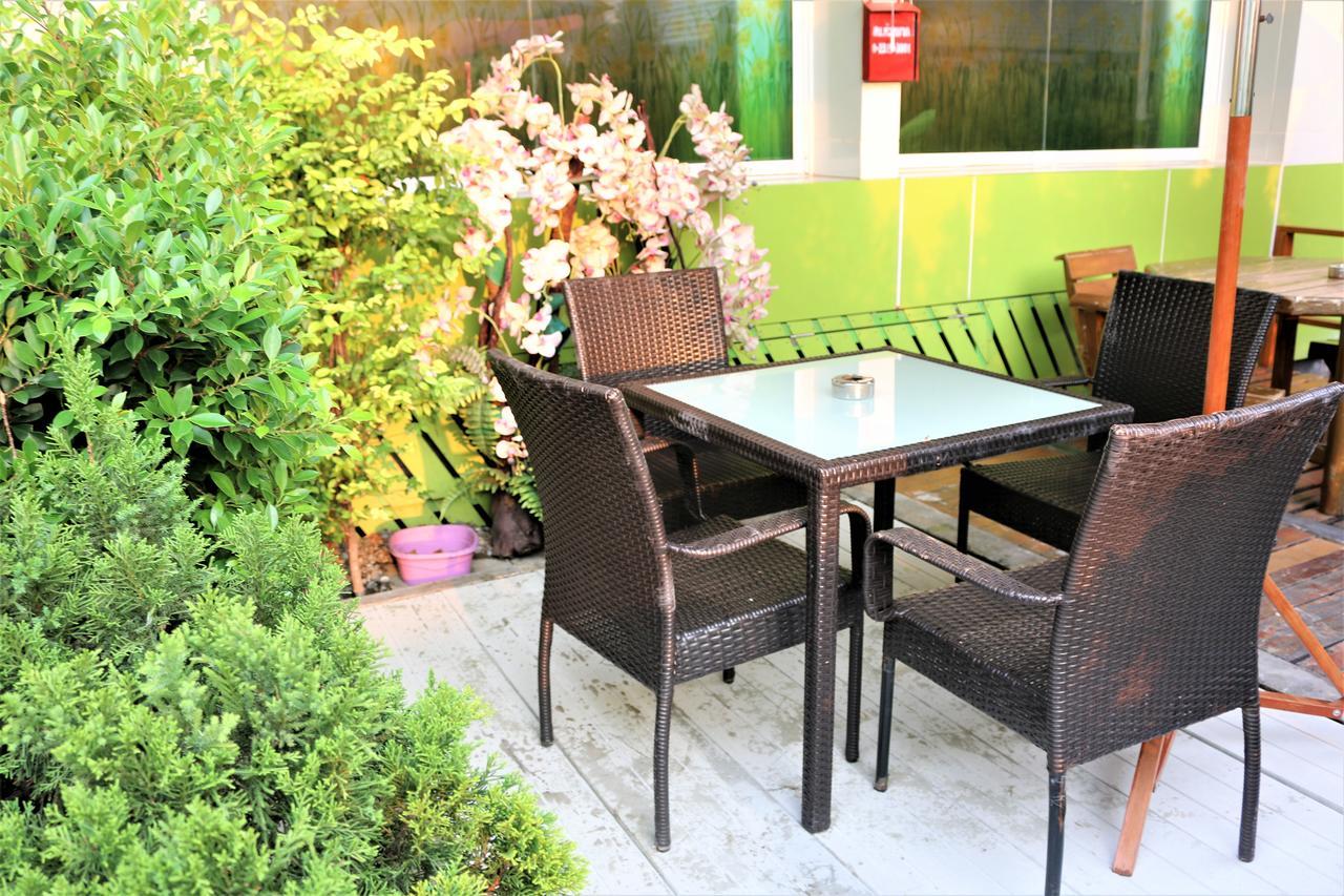 Lucky Green View Bangkok Bagian luar foto